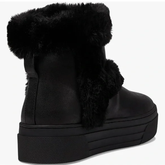 Steve Madden Girl's Bunny (Big Kid) Size 5 NEW - Picture 2 of 5